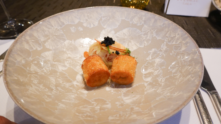 Fried-Steam-Bun-with-Caviar.jpg