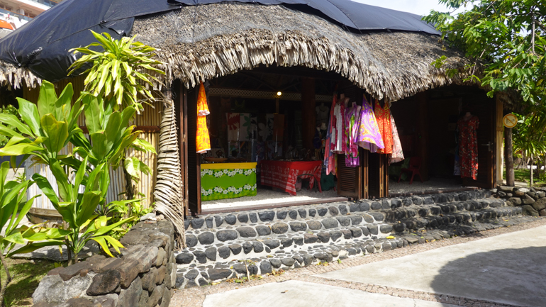 small-retail-shops-in-huts.jpg