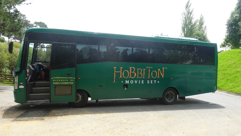 hobbiton bus