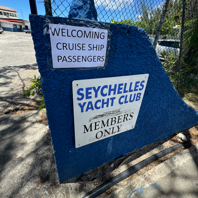 seychelles-yacht-club.jpg